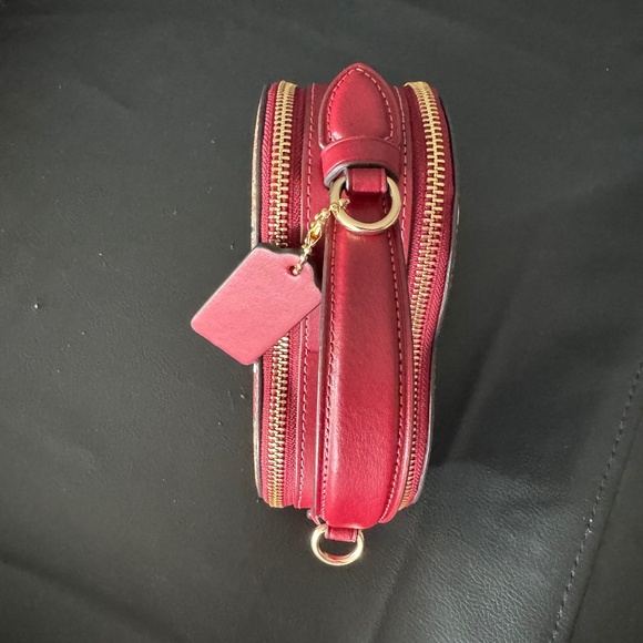 Coach Heart Crossbody Bag In Signature Canvas With Cherry Print 🍒 - Picture 6 of 9